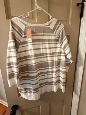 Sonoma Cream and Taupe Striped Short Sleeve Top